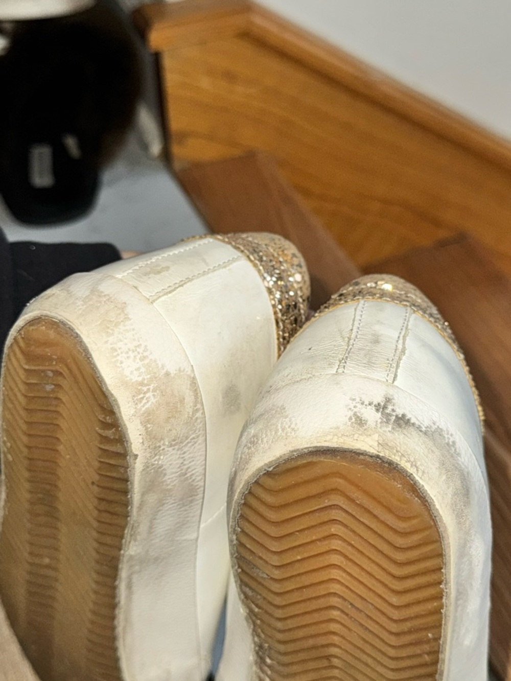 Golden Goose White and Silver Superstar Sneakers size 39 - Picture 9 of 9